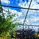 Water-dropplets-window-cairnsglaziers